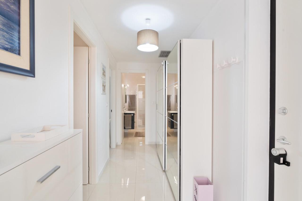 Sanremo Flat With Private Parking And Netflix Appartement Buitenkant foto